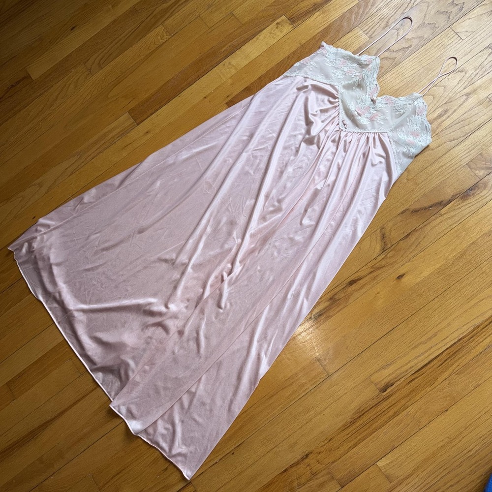 Vintage Nightgown Slip Dress M Pink Coquette Satin Lace Floral Maxi‎ Chemise USA
